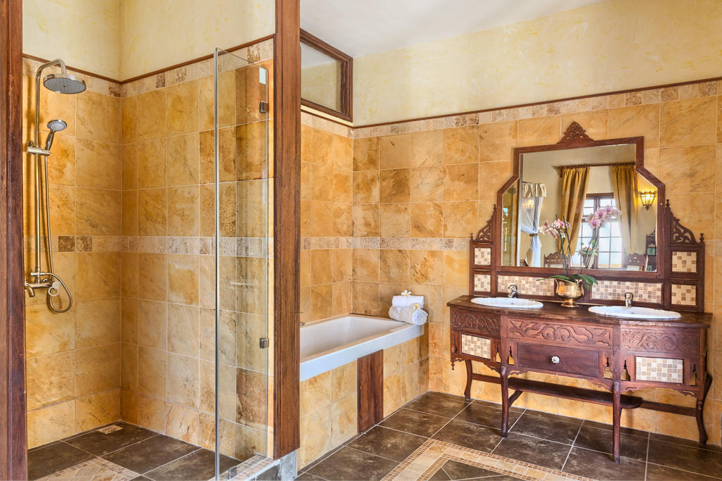 The Maji Beach Boutique Hotel -Adults Only Praia de Diani Quarto foto